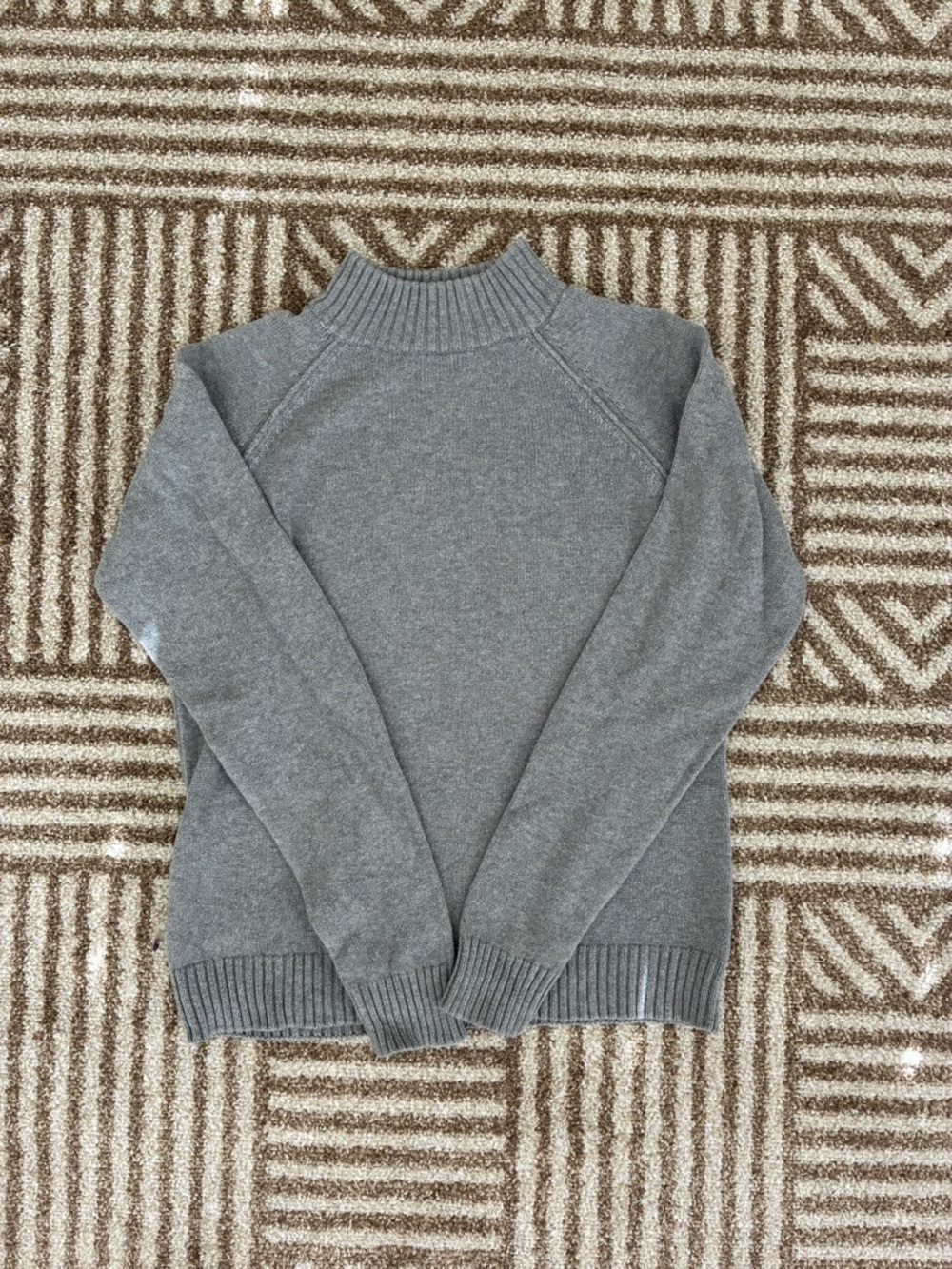 Like New Size Petite Medium Jeanne Pierre Cozy Gray Cotton Crewneck Sweater